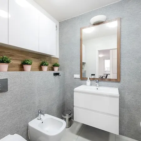 Хостел Wita Stwosza Варшава